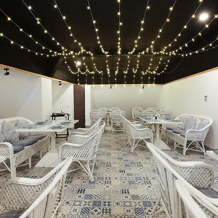 Hotel Le Castle Rudrapur Εξωτερικό φωτογραφία