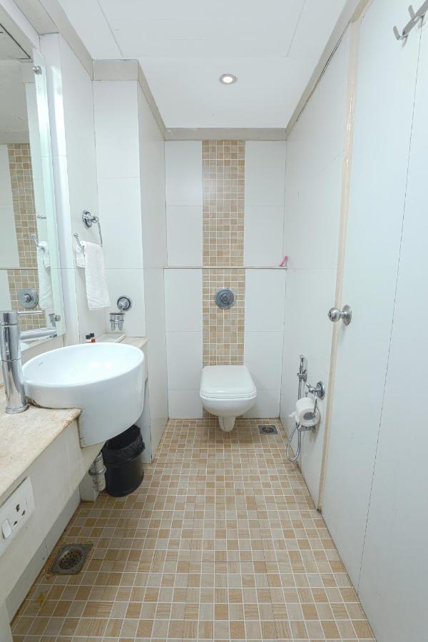 Hotel Le Castle Rudrapur Εξωτερικό φωτογραφία